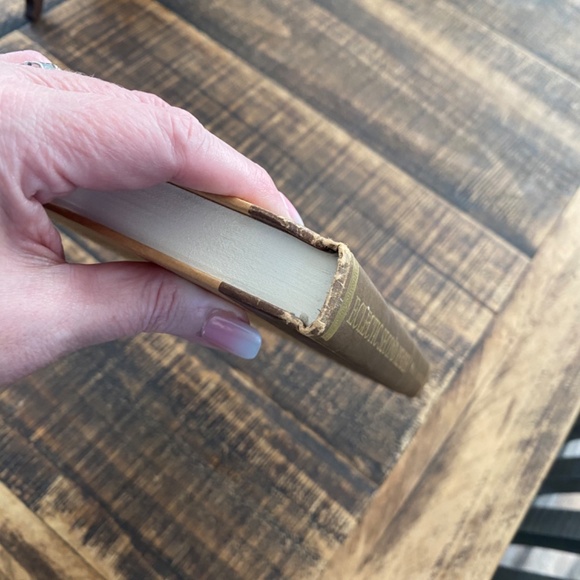 McGuffey's Eclectic Second Reader|Vintage Book - Picture 5 of 13